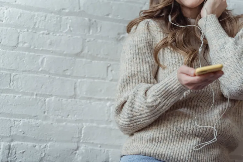Forget the Algorithm — Gen Z Is Getting Their Music Recs From Strangers Again